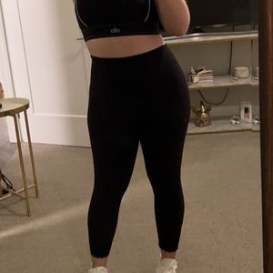 Black Scalloped Lululemon Leggings
